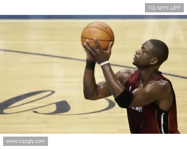 韦德仍是雷霆历史最强球星